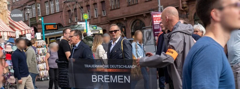 Die Abgeordneten der Bremer BiW-Fraktion Jan Timke und André Minne auf der rechten Demonstration in Frankfurt. Bild: Dokunetzwerk Rhein Main.