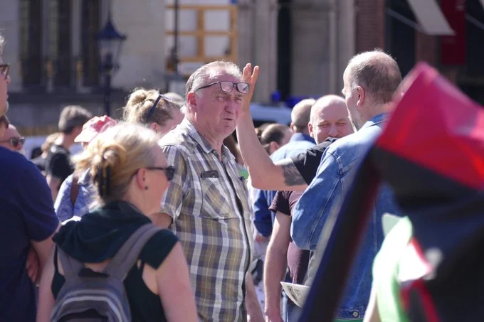 Heinrich Löhmann bei der Kundgebung am 9. Mai 2020; Zuordnung nach der ursprünglichen Bilddokumentation.